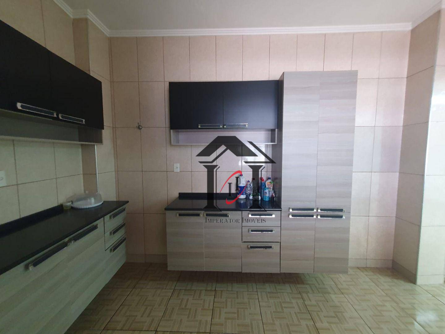 Casa para alugar com 2 quartos, 150m² - Foto 31