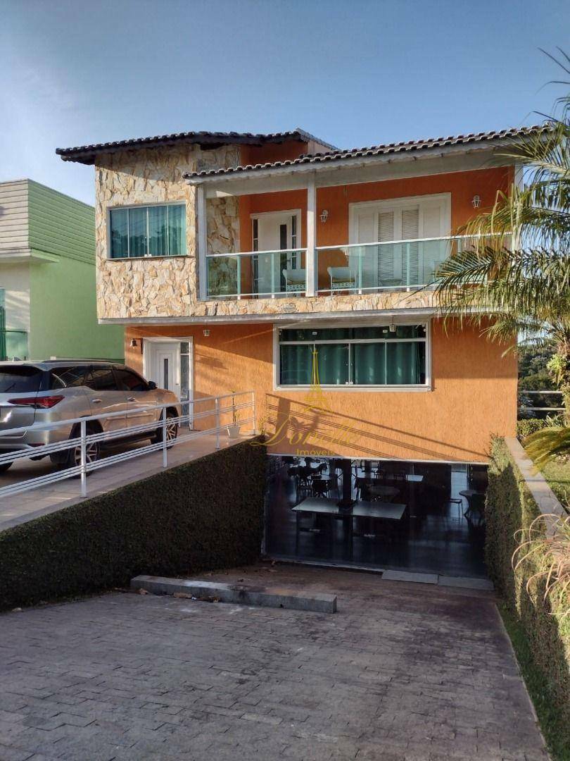 Sobrado à venda com 3 quartos, 354m² - Foto 1