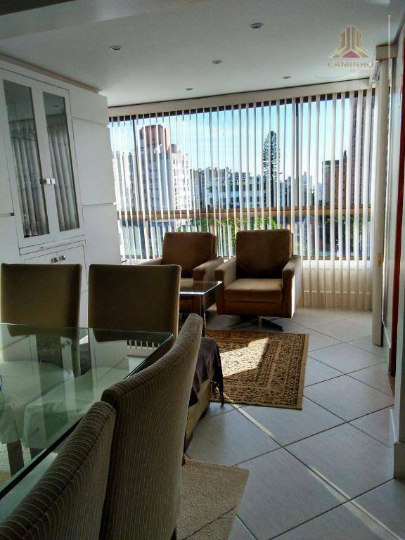 Apartamento à venda com 3 quartos, 114m² - Foto 7