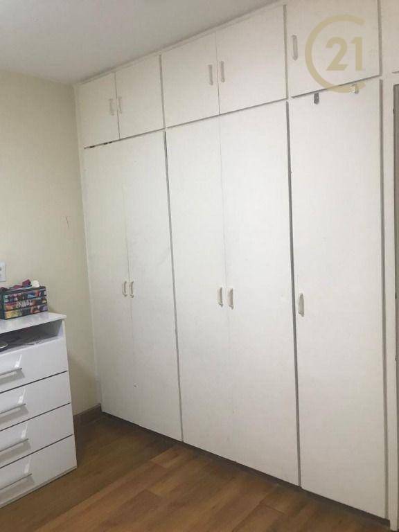 Apartamento à venda com 3 quartos, 97m² - Foto 19