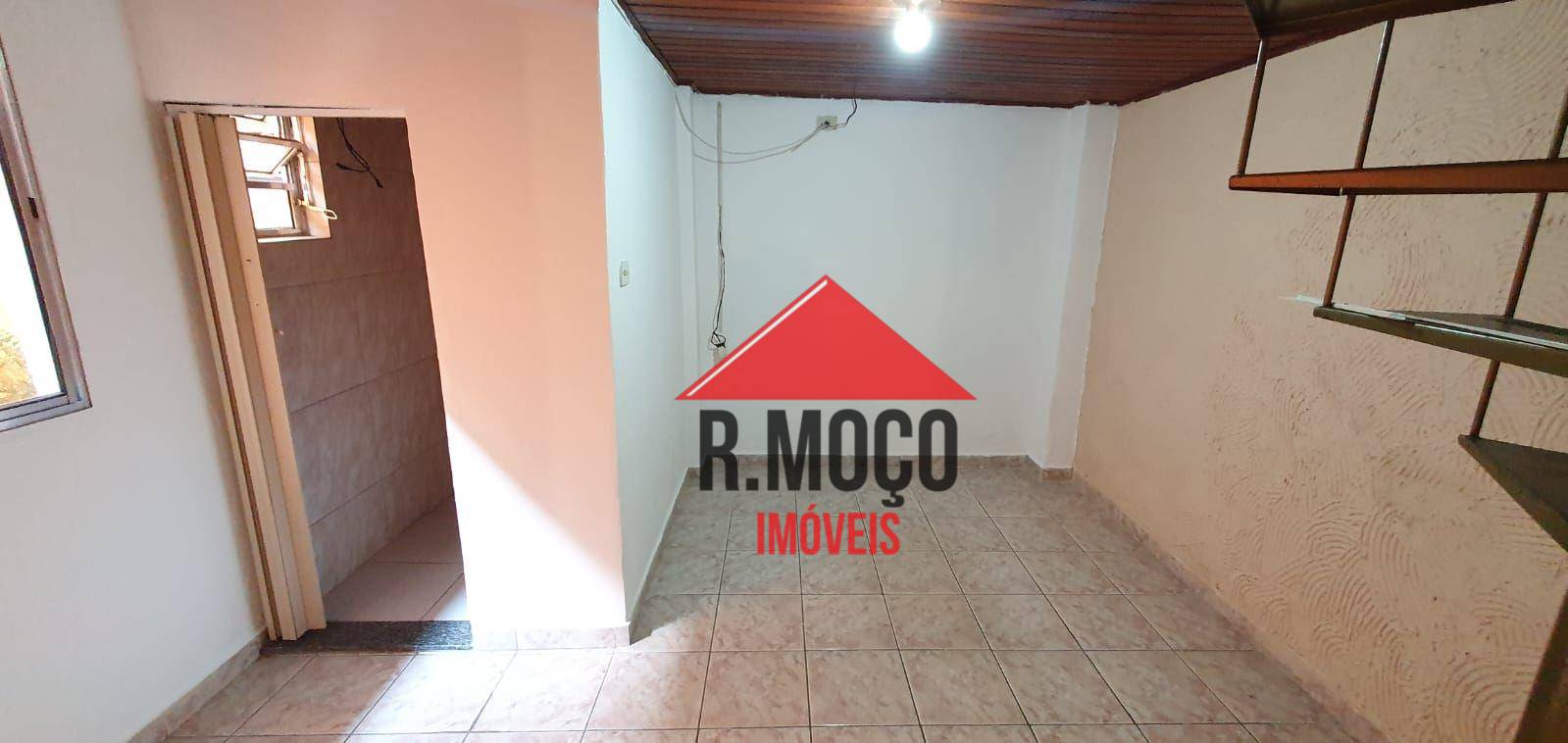 Casa para alugar com 2 quartos, 60m² - Foto 2