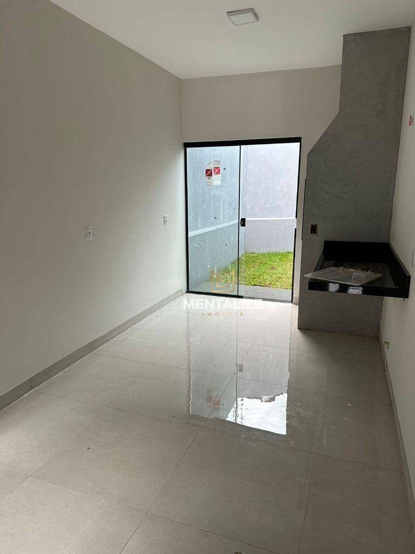 Casa à venda com 2 quartos, 78m² - Foto 3