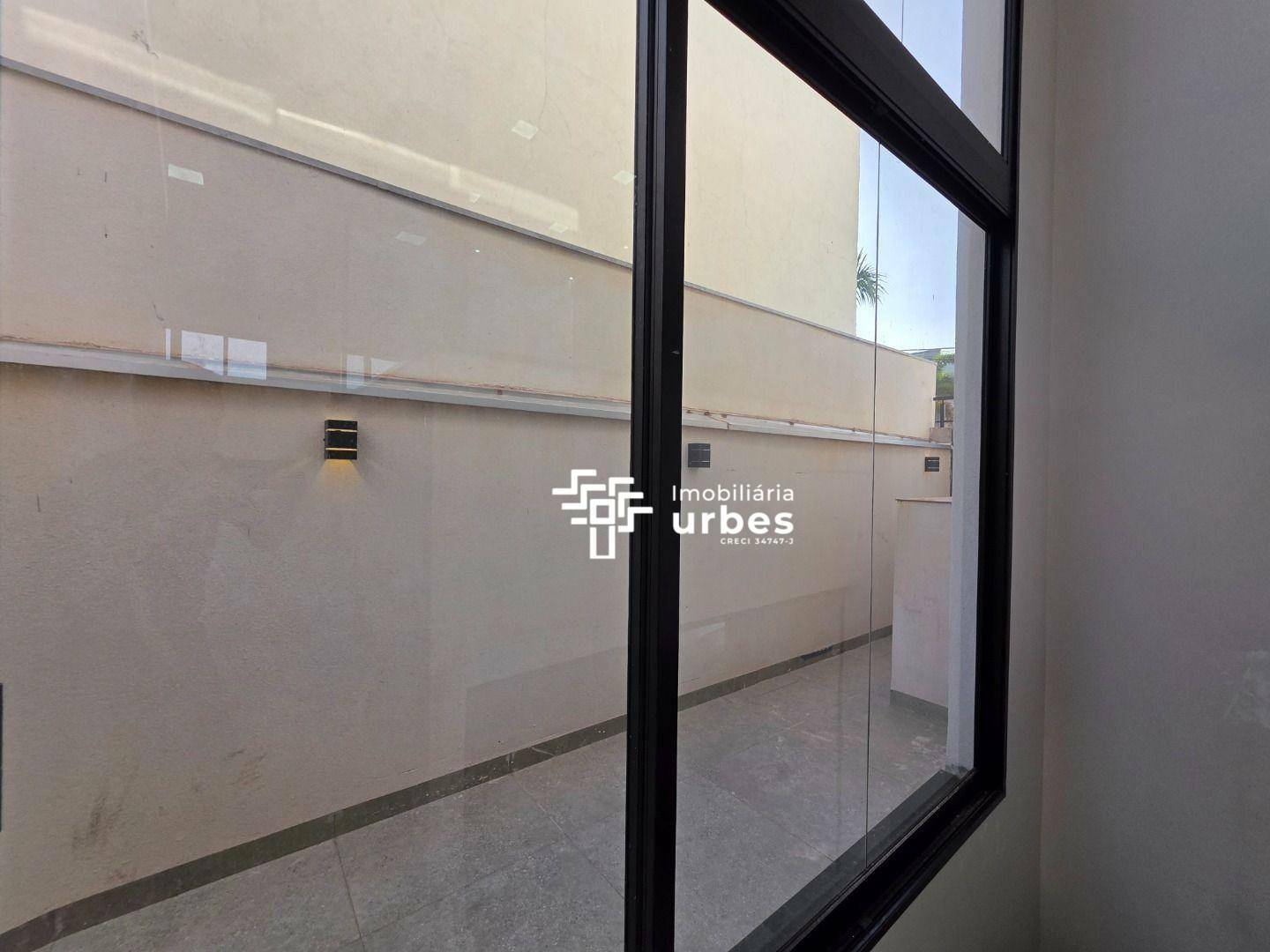 Casa de Condomínio à venda com 3 quartos, 304m² - Foto 29