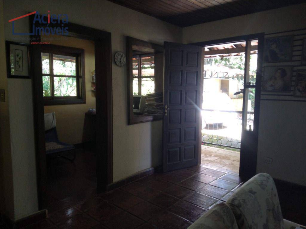 Casa de Condomínio à venda com 3 quartos, 300m² - Foto 42