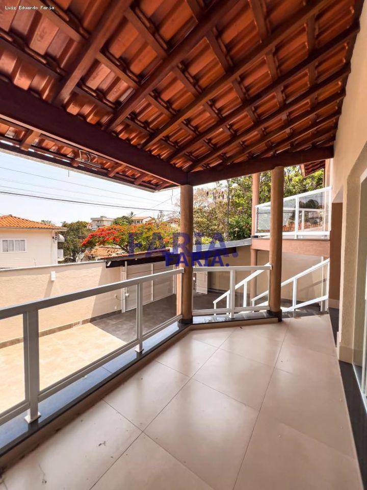 Casa à venda com 2 quartos, 260m² - Foto 5