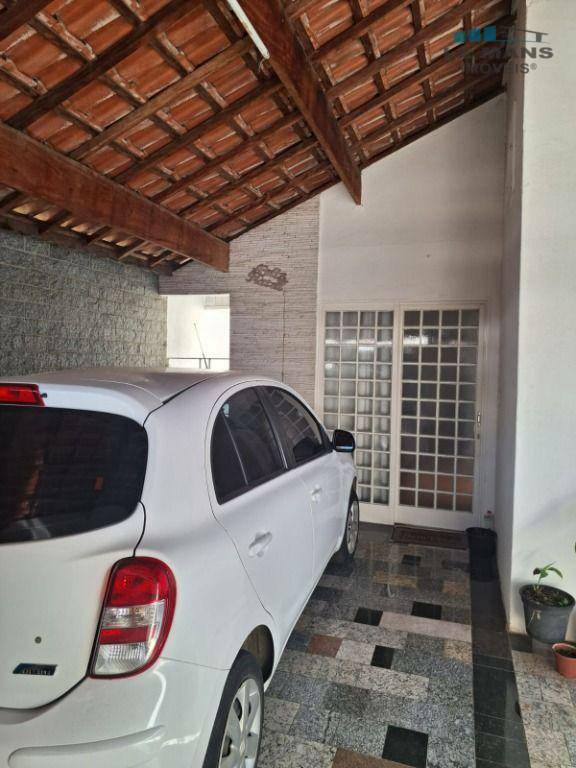 Casa à venda com 3 quartos, 140m² - Foto 17