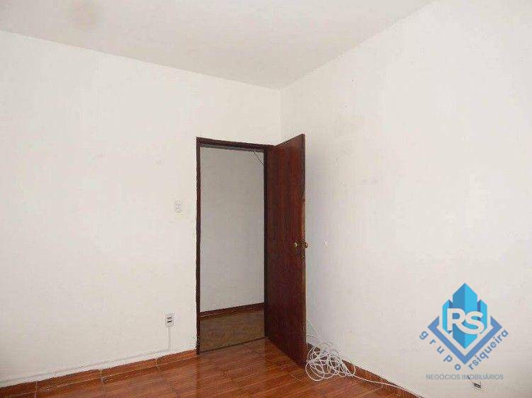 Sobrado à venda e aluguel com 3 quartos, 160m² - Foto 11