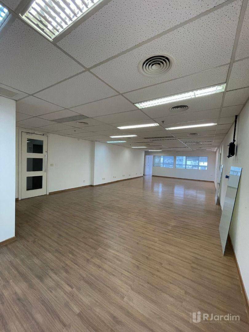 Prédio Inteiro para alugar, 300m² - Foto 15