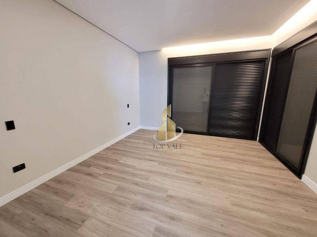 Sobrado à venda com 6 quartos, 600m² - Foto 21