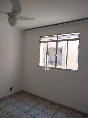 Apartamento à venda com 1 quarto, 55m² - Foto 2