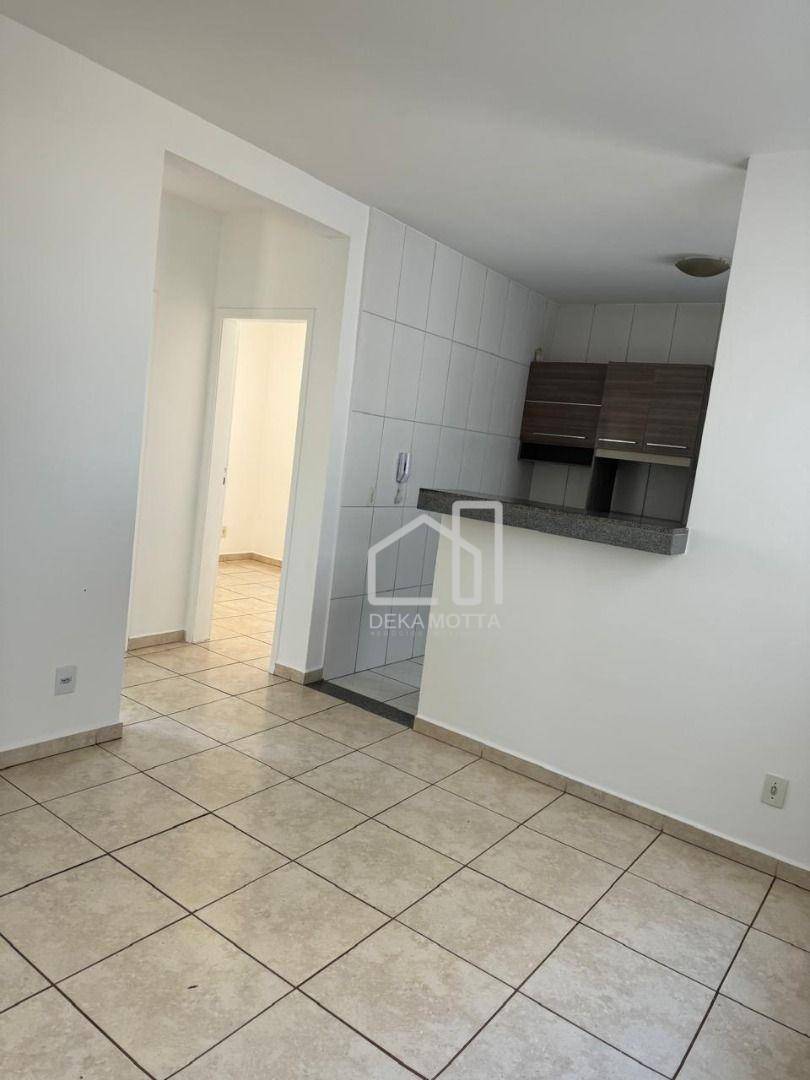 Apartamento à venda com 2 quartos, 46m² - Foto 1