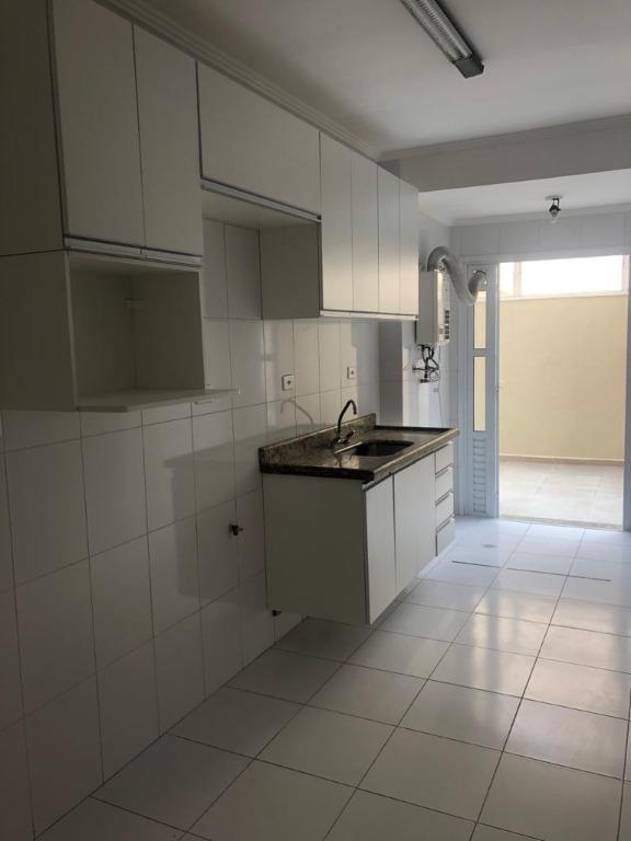 Apartamento à venda com 2 quartos, 105m² - Foto 5