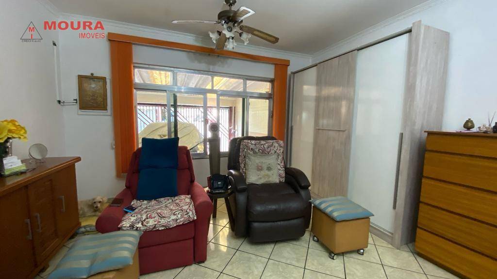 Sobrado à venda com 3 quartos, 129m² - Foto 4