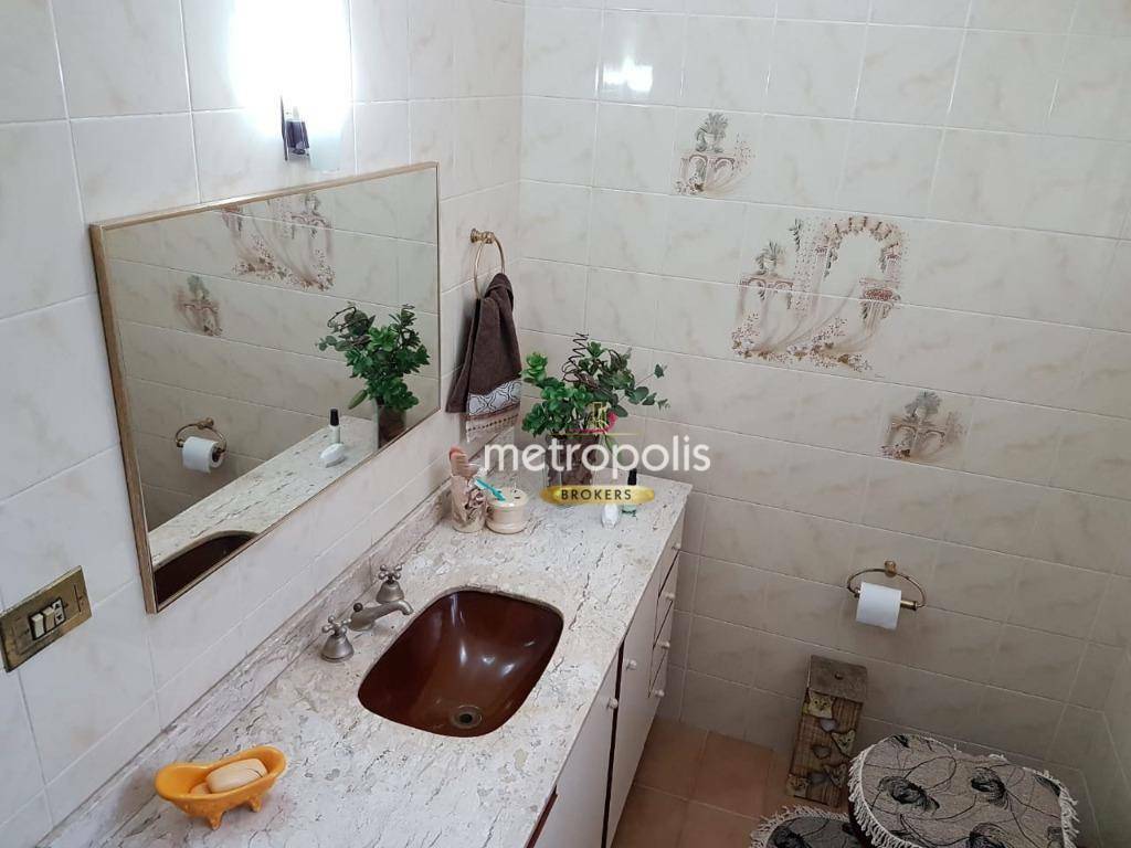 Sobrado à venda com 3 quartos, 260m² - Foto 11