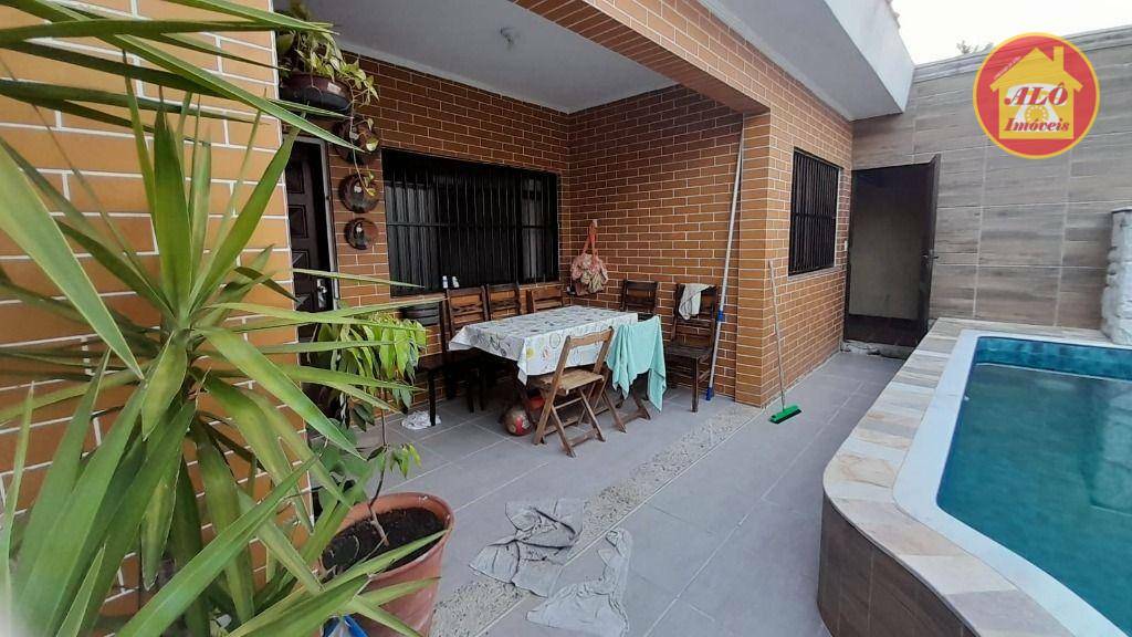 Casa à venda com 4 quartos, 162m² - Foto 2