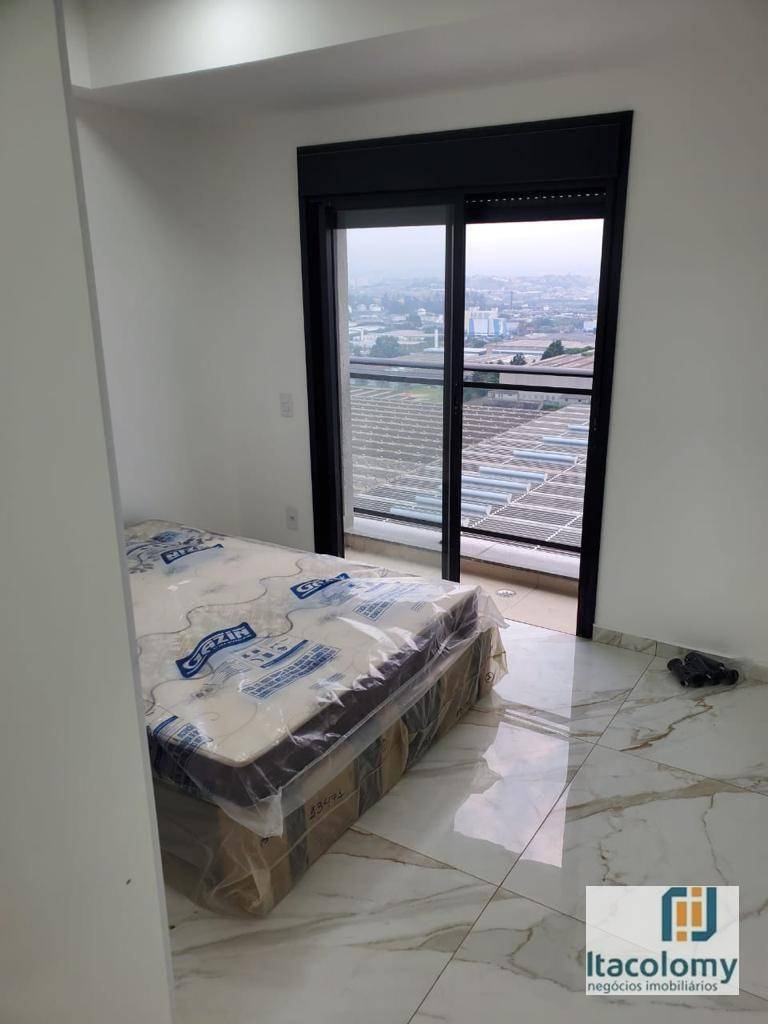 Apartamento à venda com 2 quartos, 76m² - Foto 14