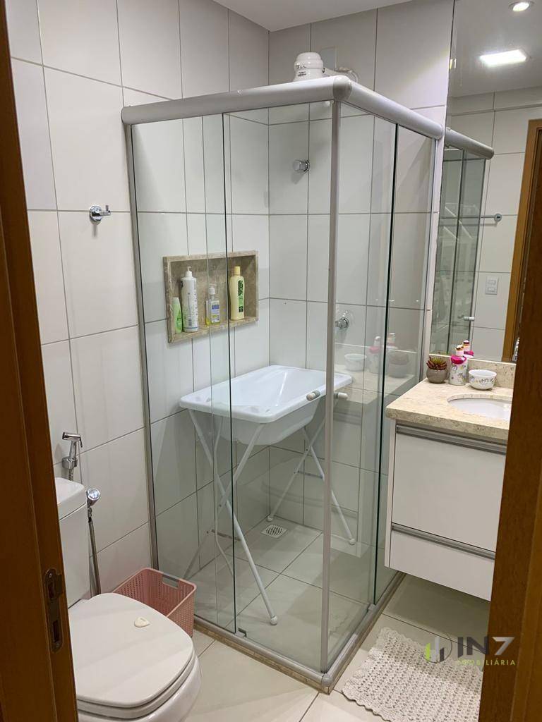 Apartamento à venda com 3 quartos, 93m² - Foto 2