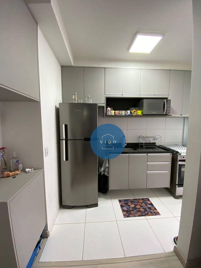 Apartamento à venda com 2 quartos, 56m² - Foto 18