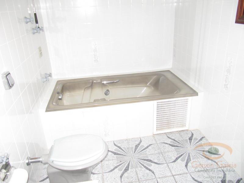 Sítio à venda com 3 quartos, 220m² - Foto 46