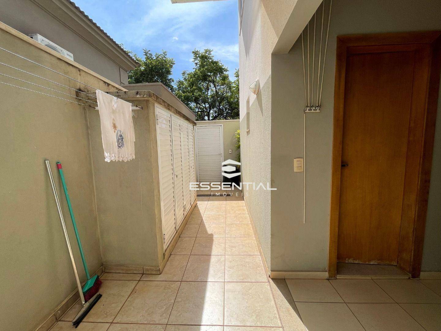Sobrado à venda e aluguel com 4 quartos, 350m² - Foto 53
