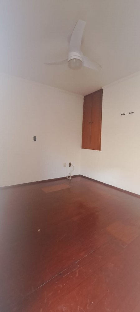 Sobrado à venda com 3 quartos, 124m² - Foto 2