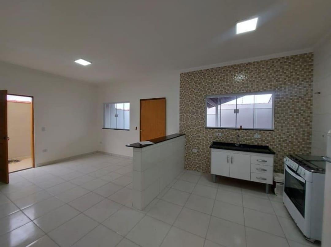 Casa à venda com 3 quartos, 260m² - Foto 2