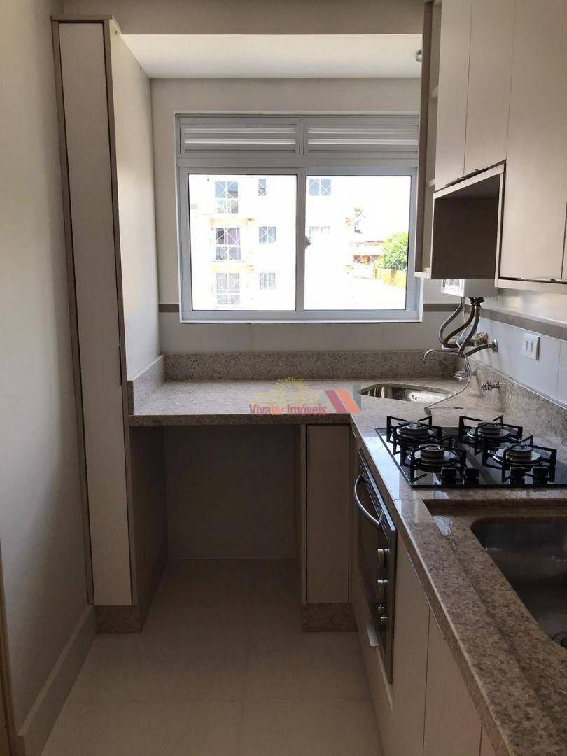 Apartamento à venda com 2 quartos, 63m² - Foto 5