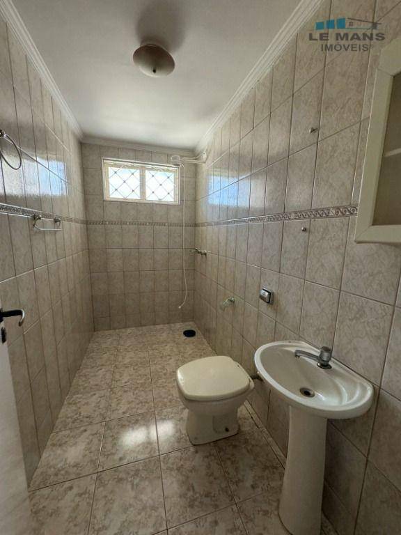 Casa à venda com 3 quartos, 200m² - Foto 29