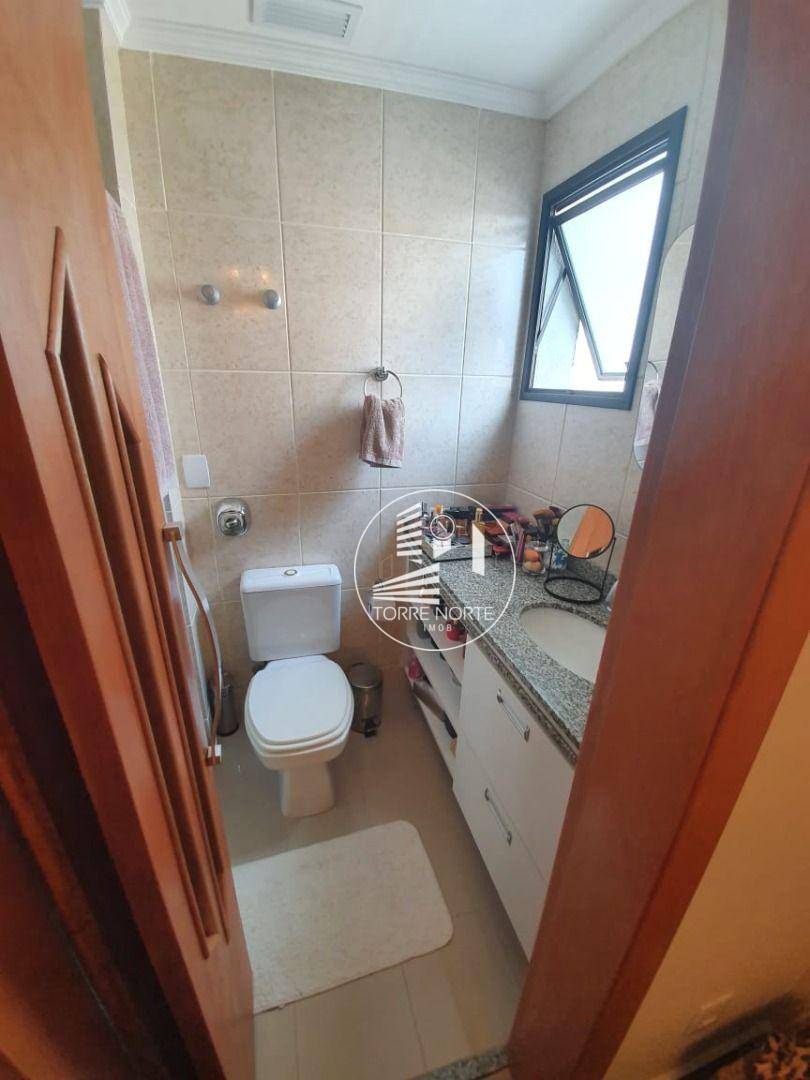 Apartamento à venda com 3 quartos, 110m² - Foto 17