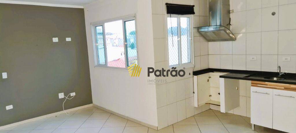 Apartamento para alugar com 3 quartos, 70m² - Foto 2