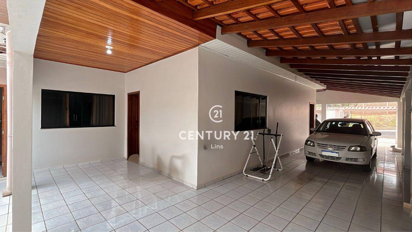 Casa à venda com 3 quartos, 197m² - Foto 14