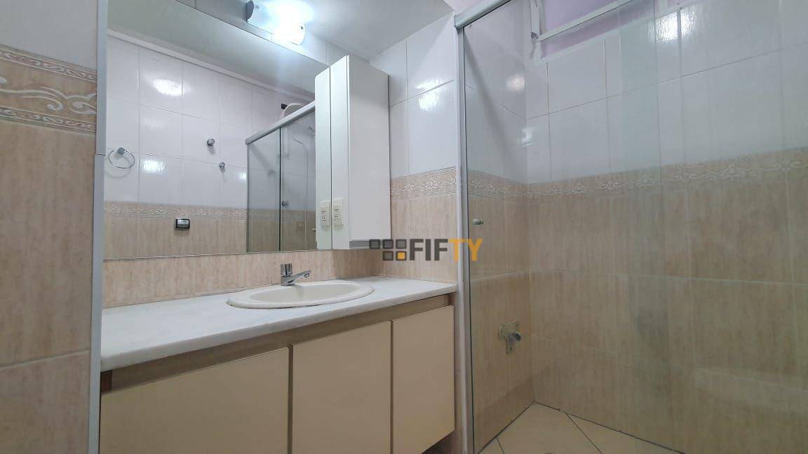 Apartamento para alugar com 3 quartos, 94m² - Foto 9