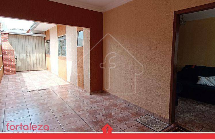 Casa à venda com 2 quartos, 140m² - Foto 9