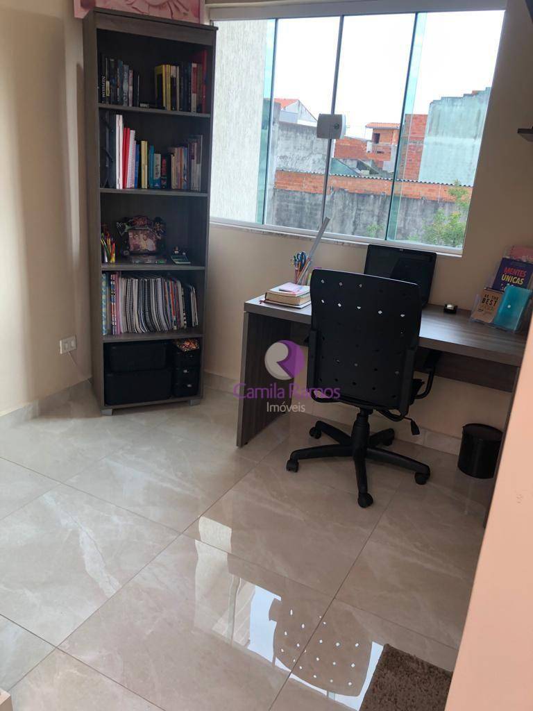 Sobrado à venda com 3 quartos, 200m² - Foto 19