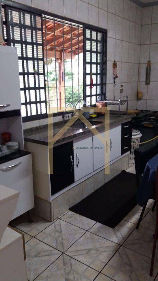 Sítio à venda com 4 quartos, 350m² - Foto 17