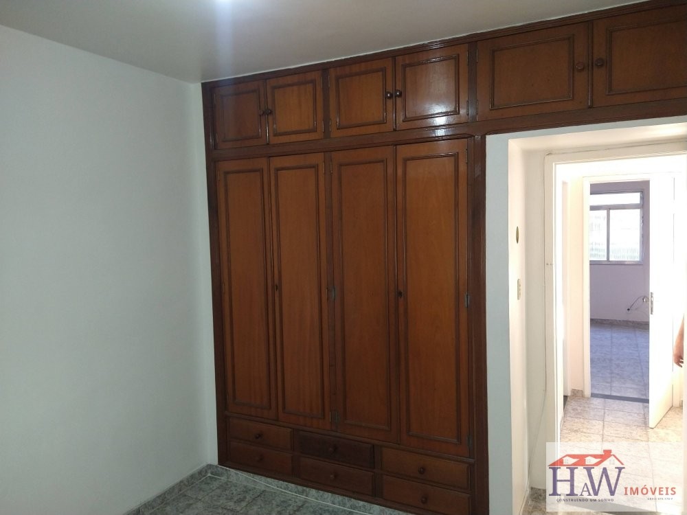 Casa para alugar com 4 quartos, 66m² - Foto 19