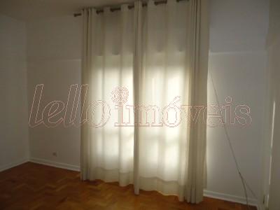 Apartamento para alugar com 3 quartos, 150m² - Foto 12