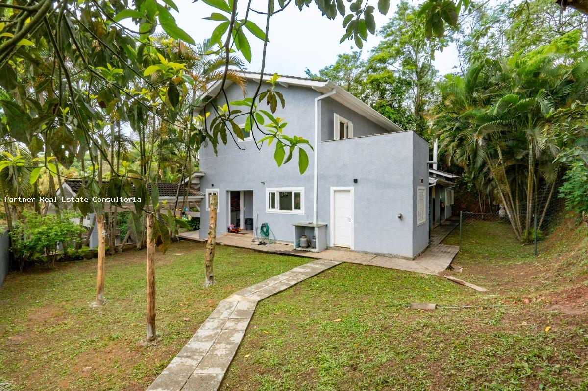 Casa à venda com 6 quartos, 1918m² - Foto 47
