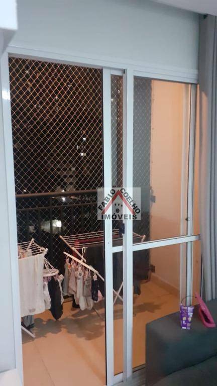 Apartamento à venda com 3 quartos, 59m² - Foto 11