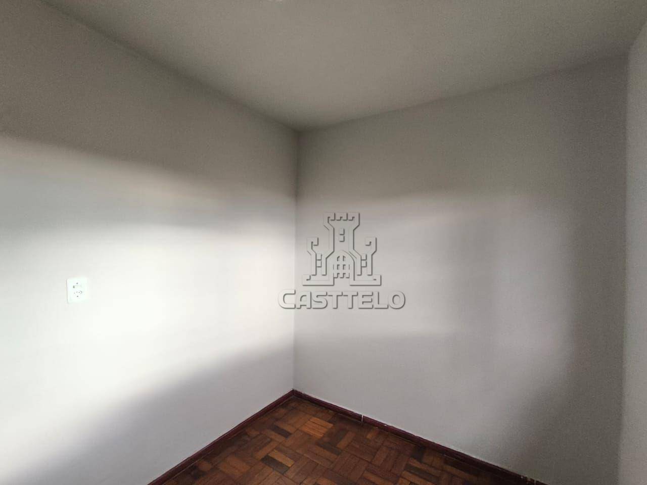 Casa para alugar com 2 quartos, 70m² - Foto 14