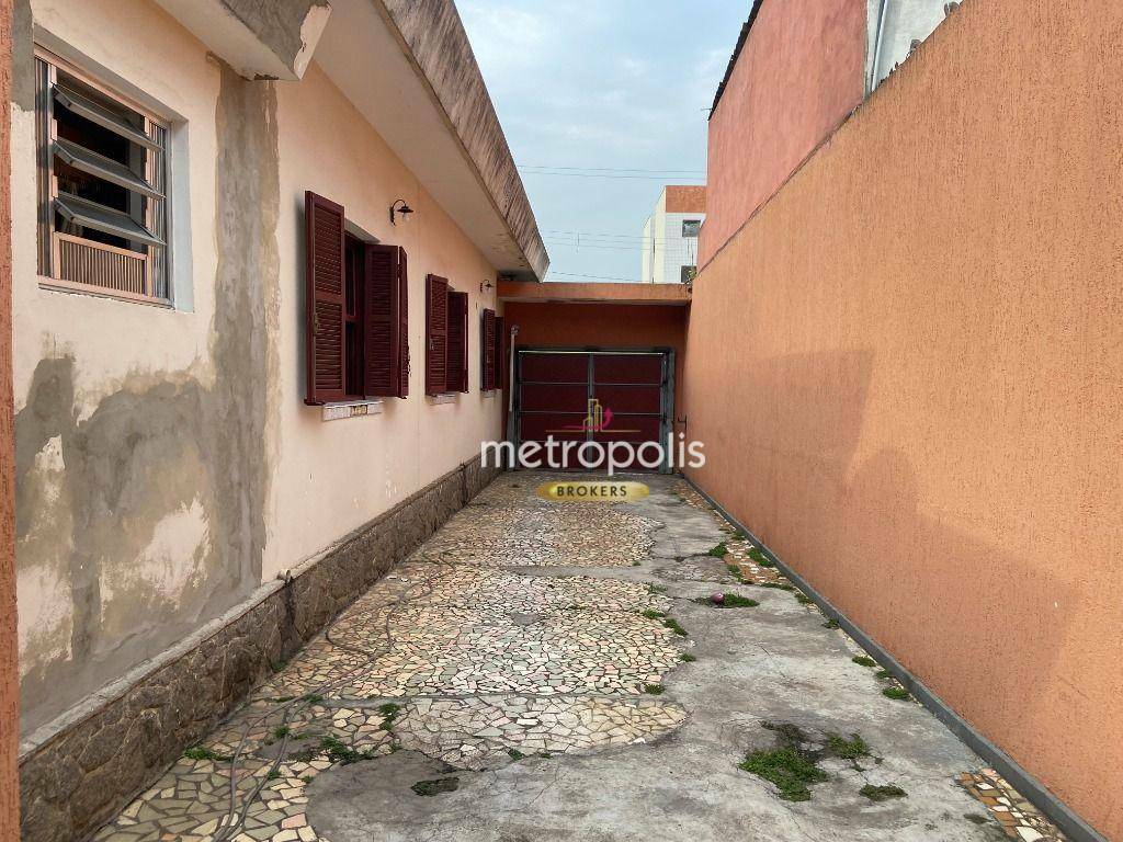 Casa à venda com 3 quartos, 320m² - Foto 27