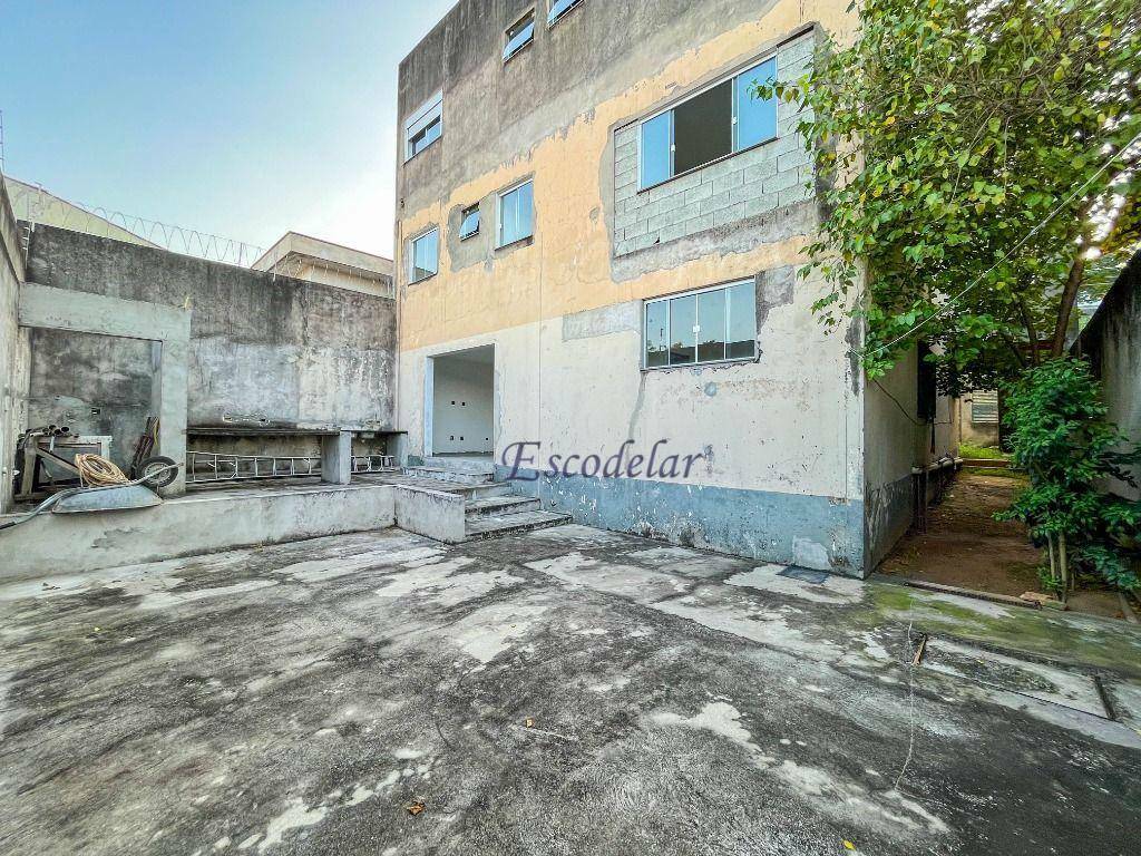 Sobrado à venda com 4 quartos, 380m² - Foto 58