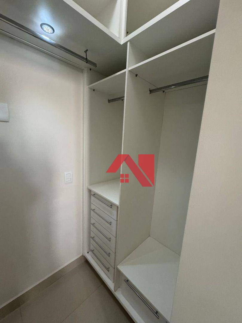 Sobrado para alugar com 3 quartos, 234m² - Foto 4