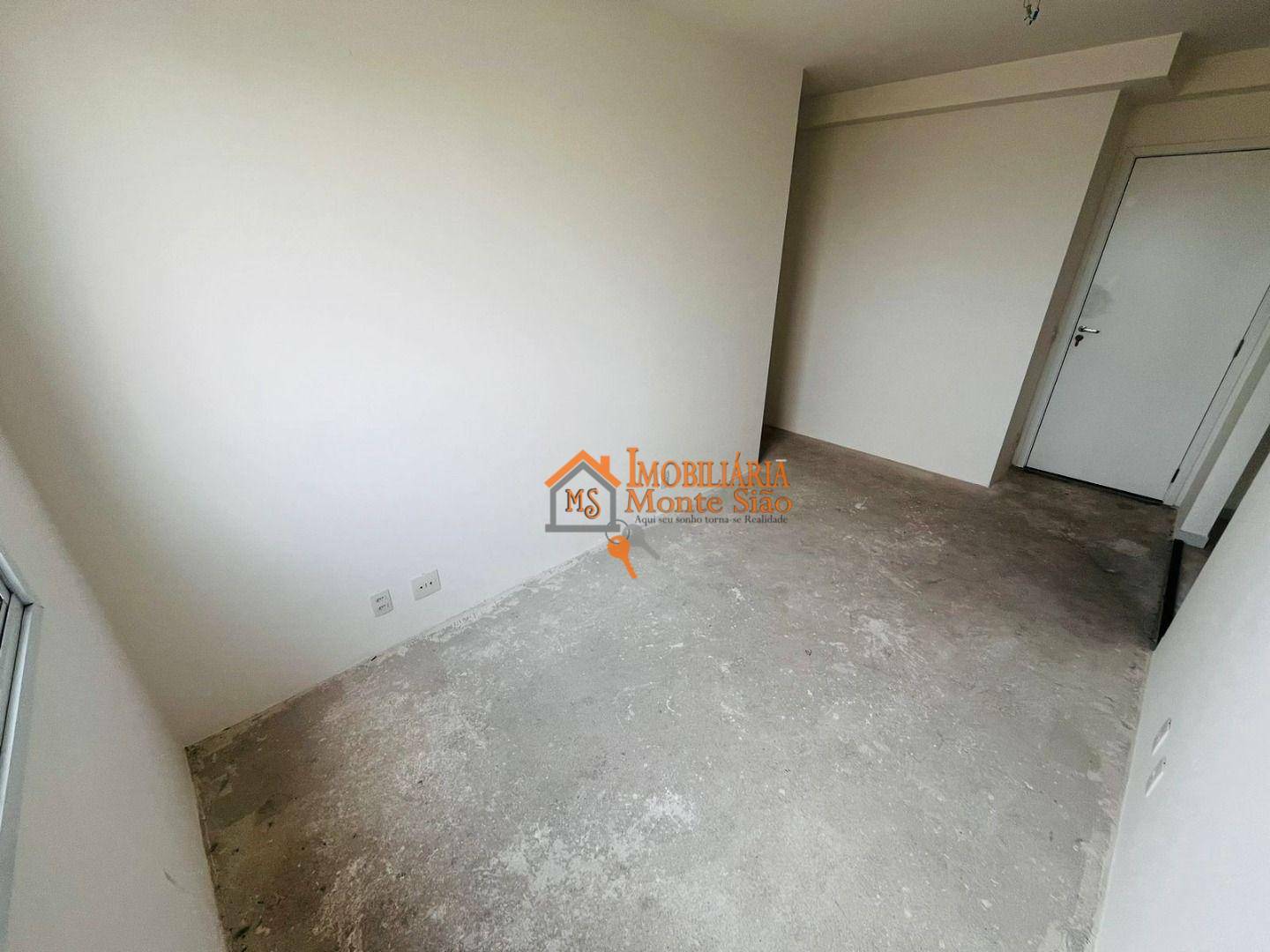 Apartamento à venda com 2 quartos, 43m² - Foto 4