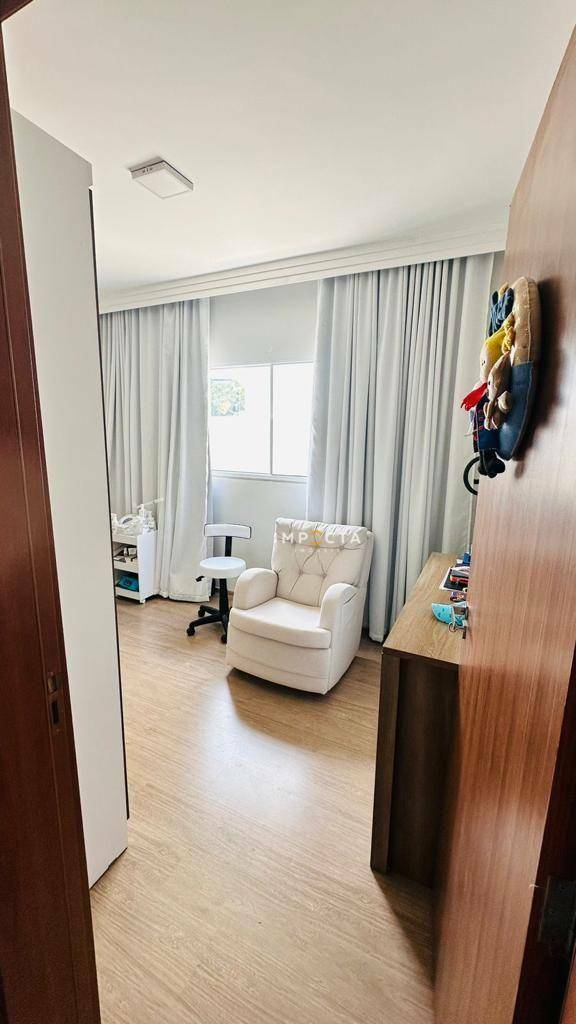 Casa à venda com 3 quartos, 151m² - Foto 7