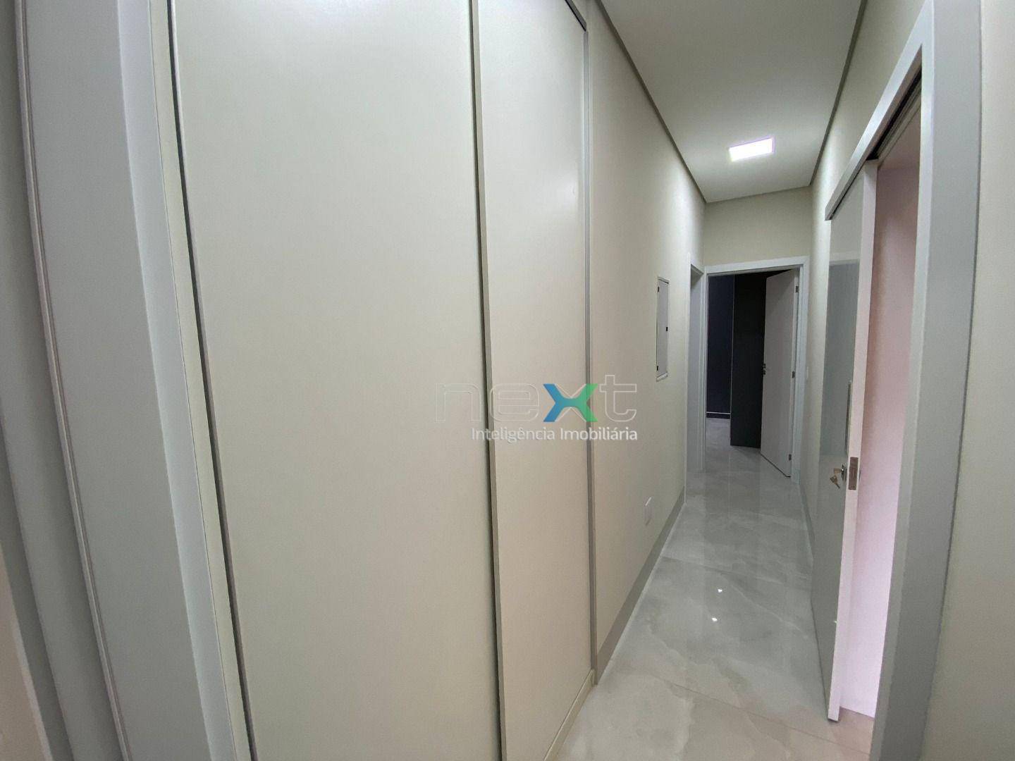 Casa à venda com 3 quartos, 200m² - Foto 21