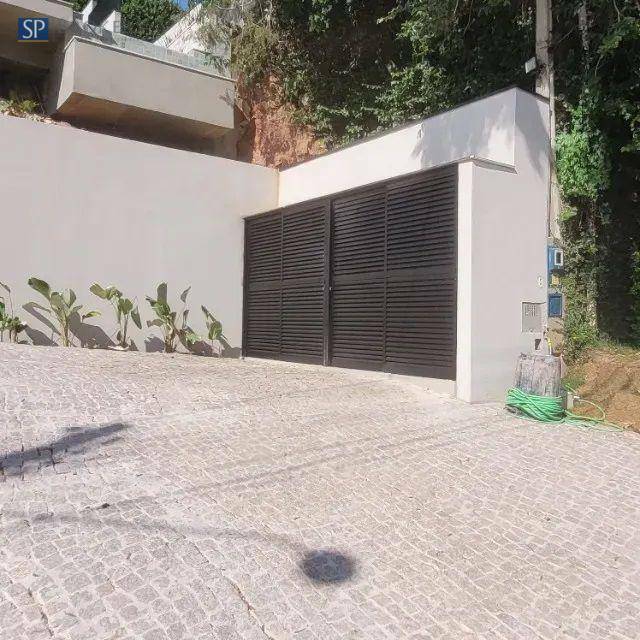 Casa de Condomínio à venda com 4 quartos, 287m² - Foto 17