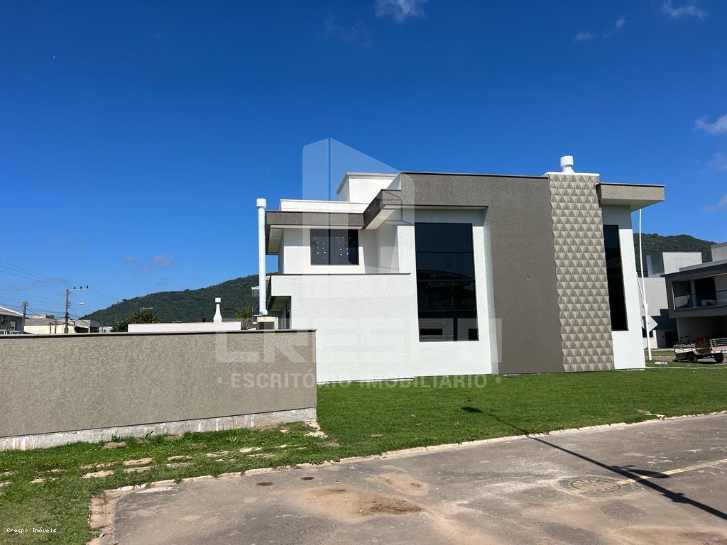 Casa à venda com 3 quartos, 194m² - Foto 13