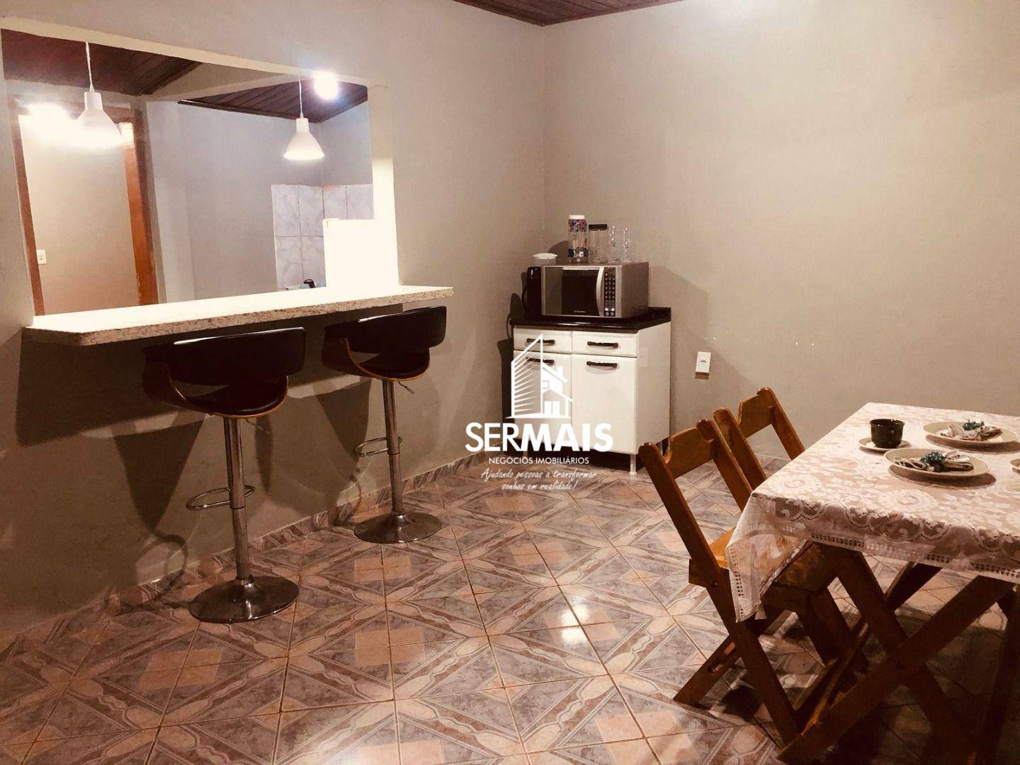 Casa para alugar com 2 quartos, 250m² - Foto 7