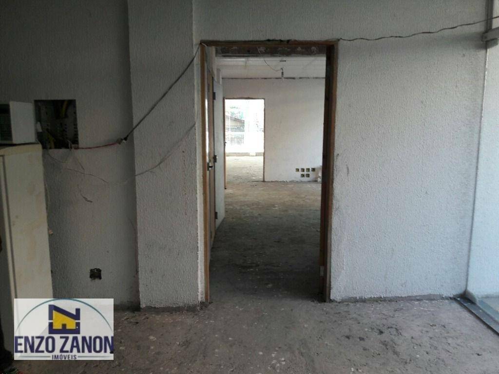 Prédio Inteiro para alugar, 1800m² - Foto 21